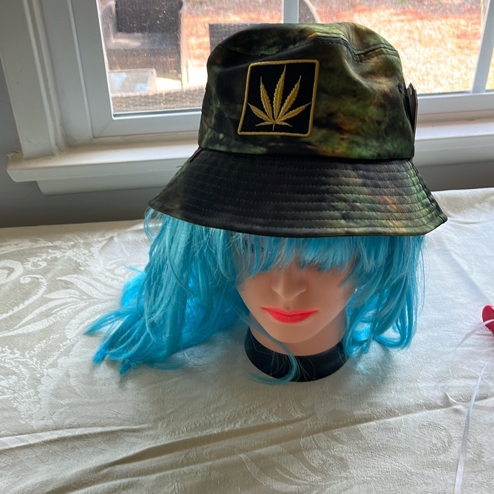 Tie dye bucket leaf hat in green💕w leaf